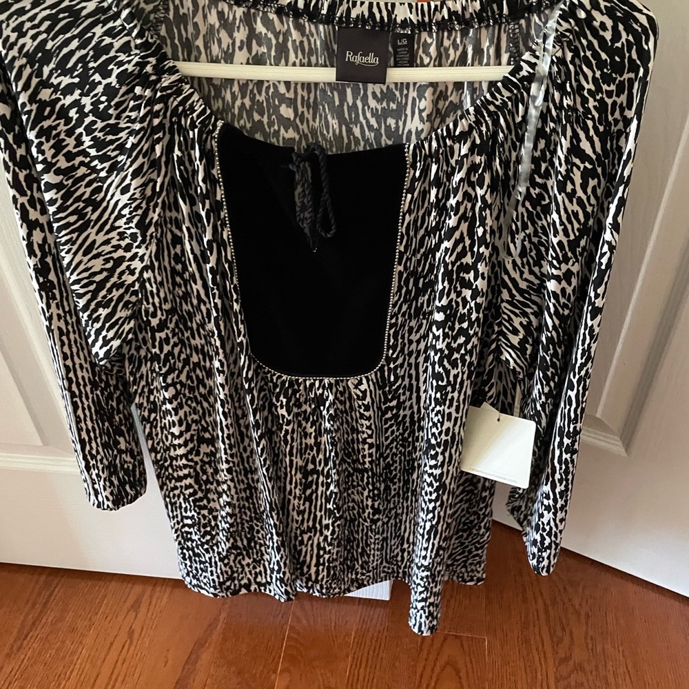 Black and white long sleeve